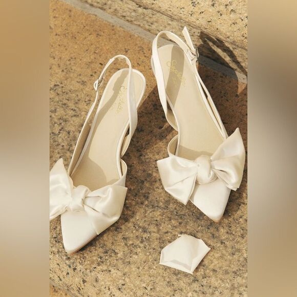 BHLDN Shoes - BHLDN Seychelles Neve Satin Bow Heels Ivory US 7 Bridal Wedding Shoes NWOB